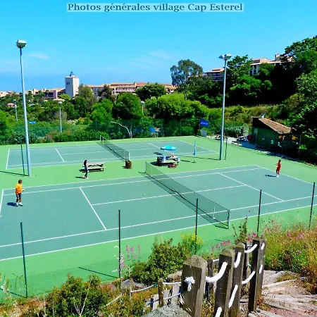Cap Esterel : Studio Terrasse D'angle Vue Degagee Mer K3 - 224la *